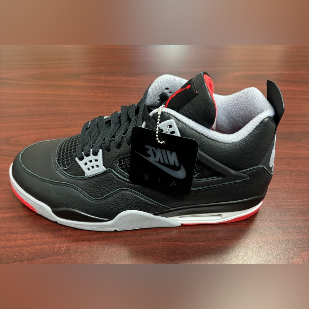 Air Jordan 4 IV Retro Reimagined “BRED” NIKE Brand New Men’s Size 13 FV5029-006 - Picture 3 of 11